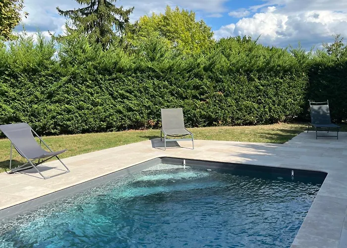 Hébergement de vacances De Charme Avec Piscine Lomegaja